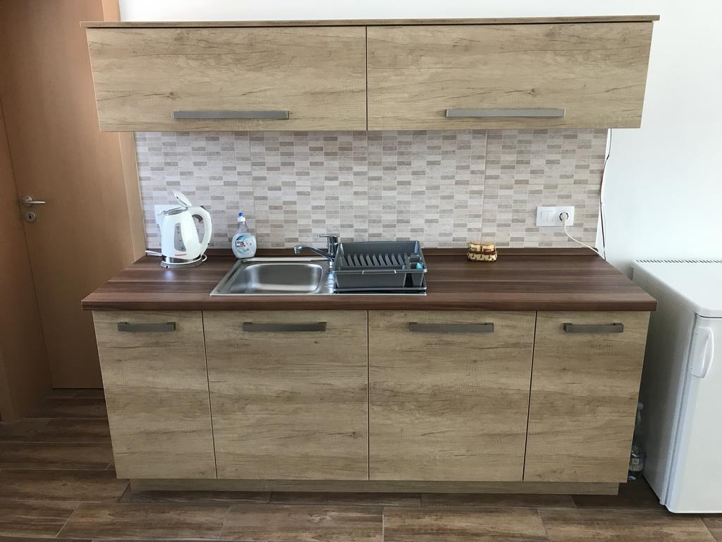 Barand Apartman Eger Extérieur photo